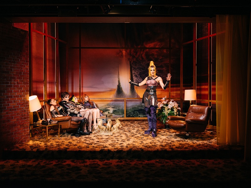 keeping up with pentesileas2 Philip Frowein u