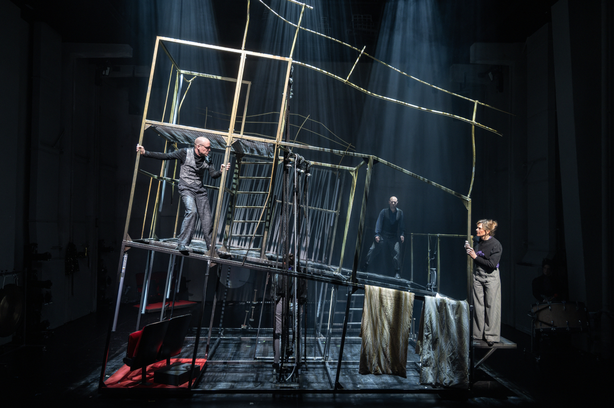 Die gefaehrlichste frau2 1200 jan pieter fuhr u