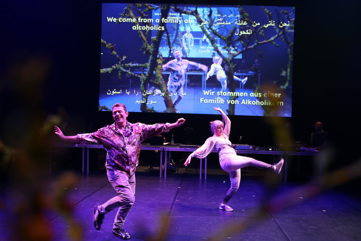 Dancing DorotheaTuch 29945