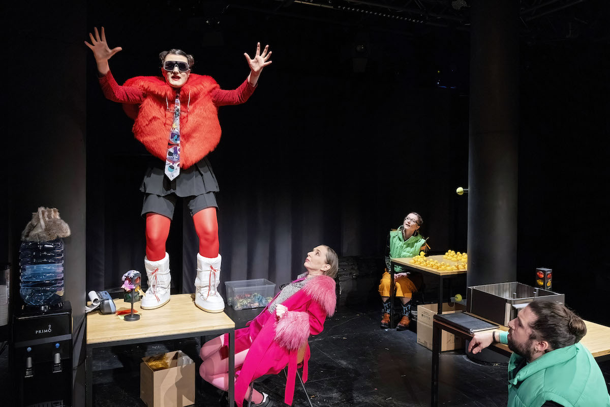 en woke 01 philippottendoerfer