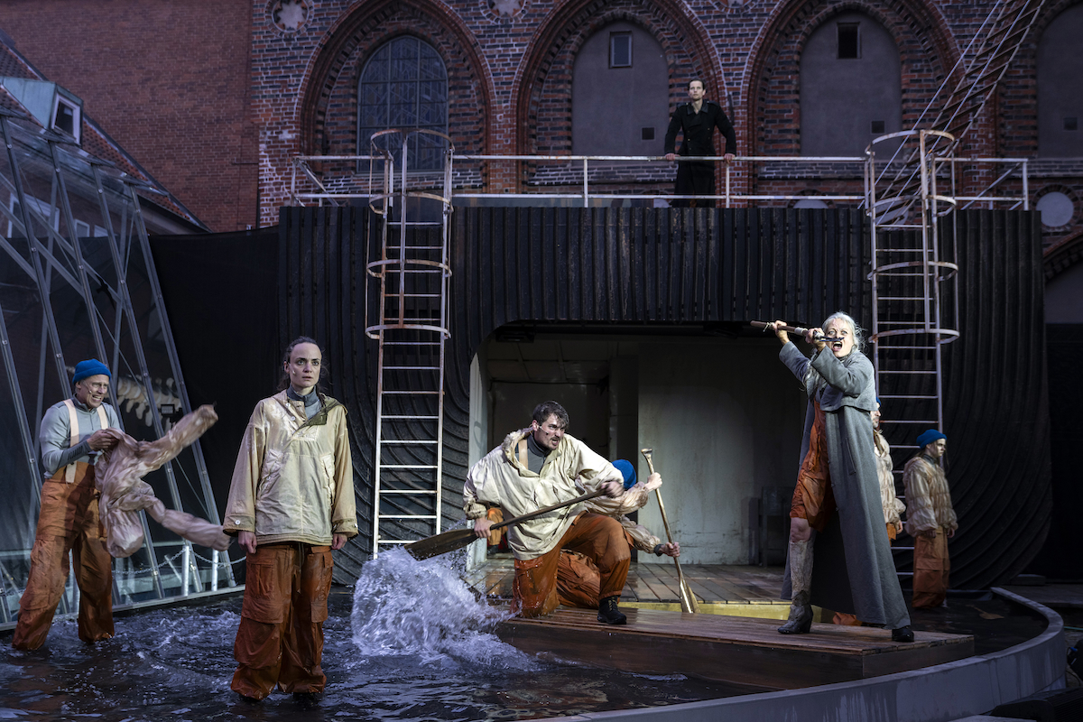 MobyDick4 1200 IsabelMachadoRios