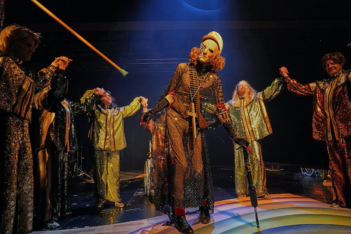 proteus 2481 1 CMauriceKorbel u