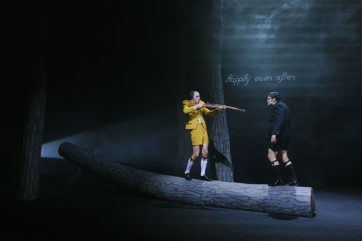 Lobster 02 1200 Marcella Ruiz Cruz u