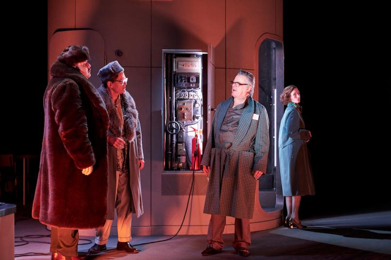 Revisor4 1200 TommyHetzel