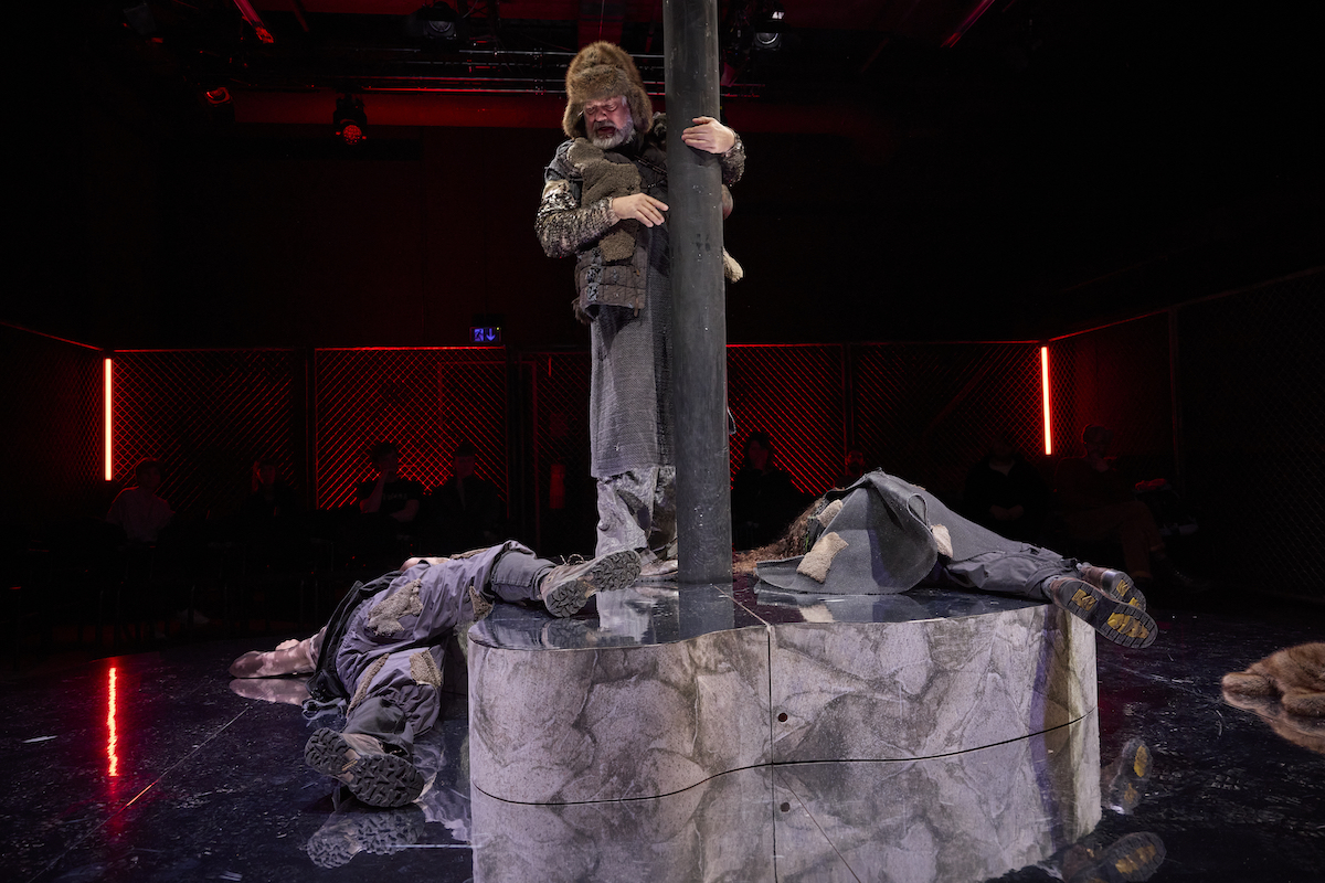 SchimmerndeSchluchten cYoshiko Kusano590