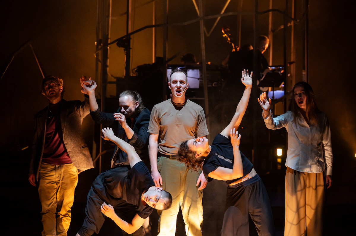 Bucket List 4 CThomas Mueller u