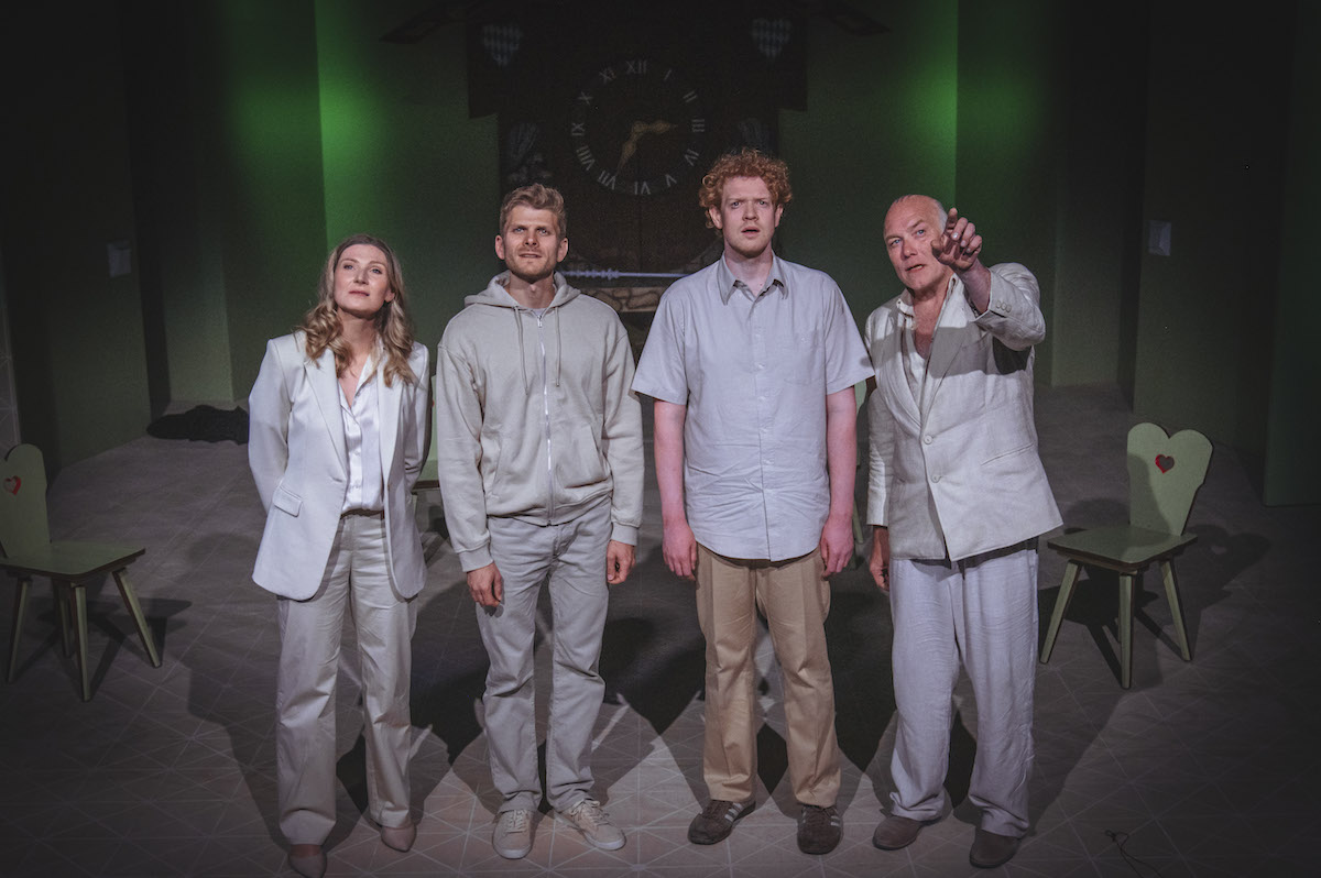 Weishaupt Gespenster 3 CGermaine Nassal u