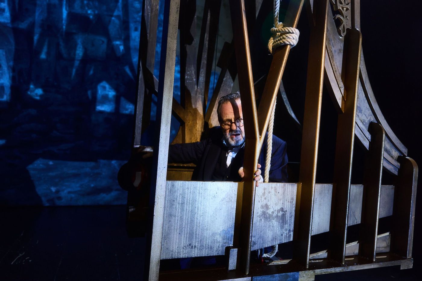 Play Auerbach 1 CJulian Baumann u