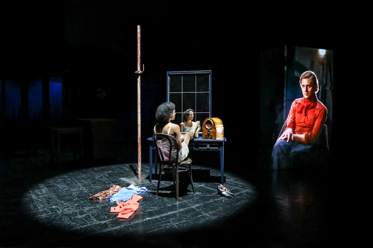 NachMitternacht1 1200 BirgitHupfeld