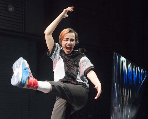 TanzTheater2018 JuleFlierl Stoerlaut 560 CarolineBoettcher u