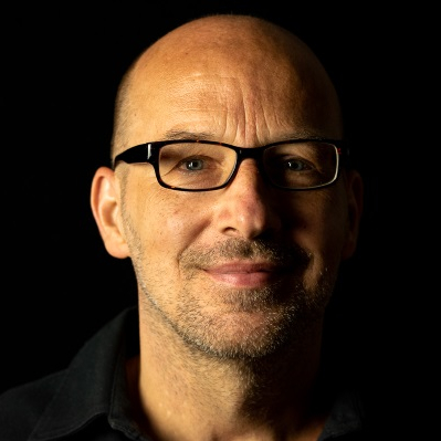 Interview mit Thomas Schmidt über seine Studie zu Macht und Machtmissbrauch an deutschen Theatern