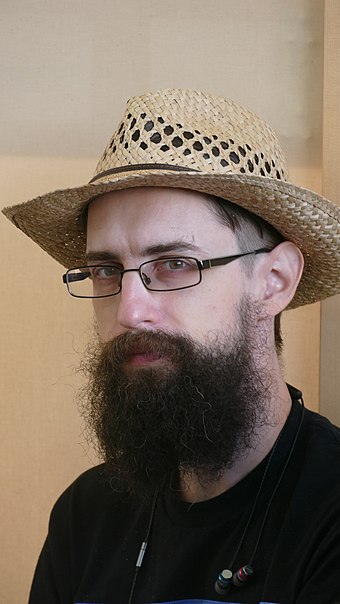 340px Clemens J. Setz 2019