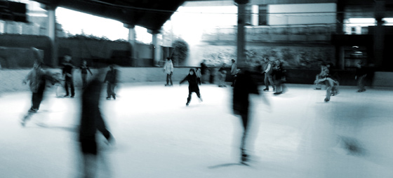 eislaufen 560 sergej23-pixelio.de u